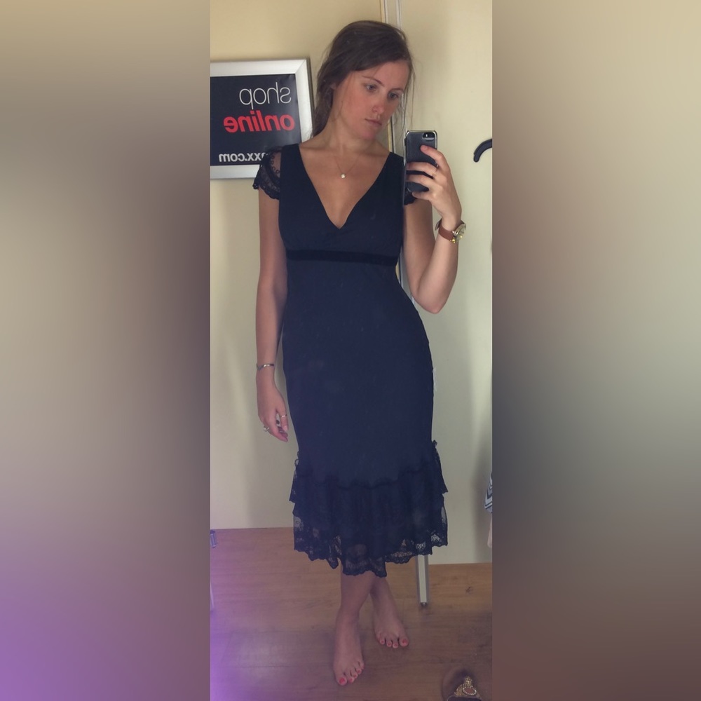 Ann Taylor Loft Black cap-sleeve MIDI Dress with Velvet and Lace Detail